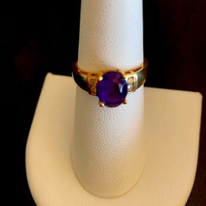 Diamond and amethyst ring